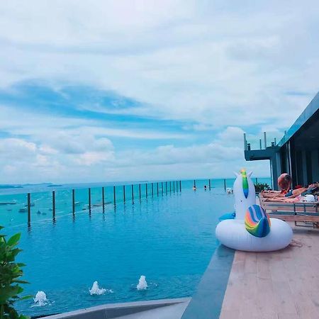 The Base Central Pattaya Luaran gambar
